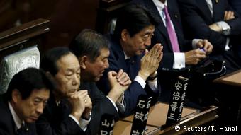 Japan Tokio ?nderung Sicherheitspolitik Shinzo Abe